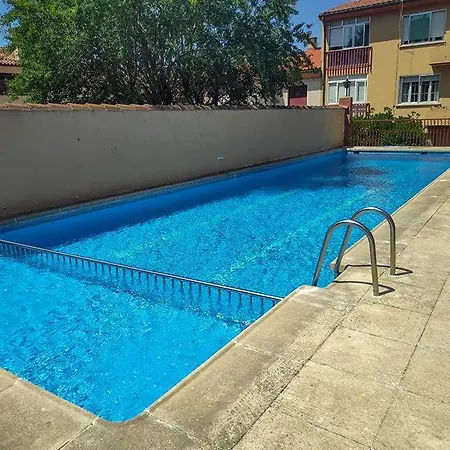 Centrico Con Piscina * Ávila